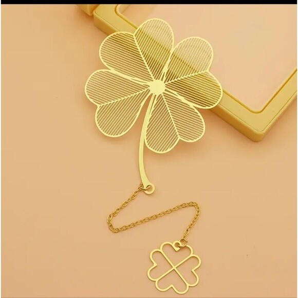 Four leaf clover shamrock mesh metal bookmark - Picture 1 of 3